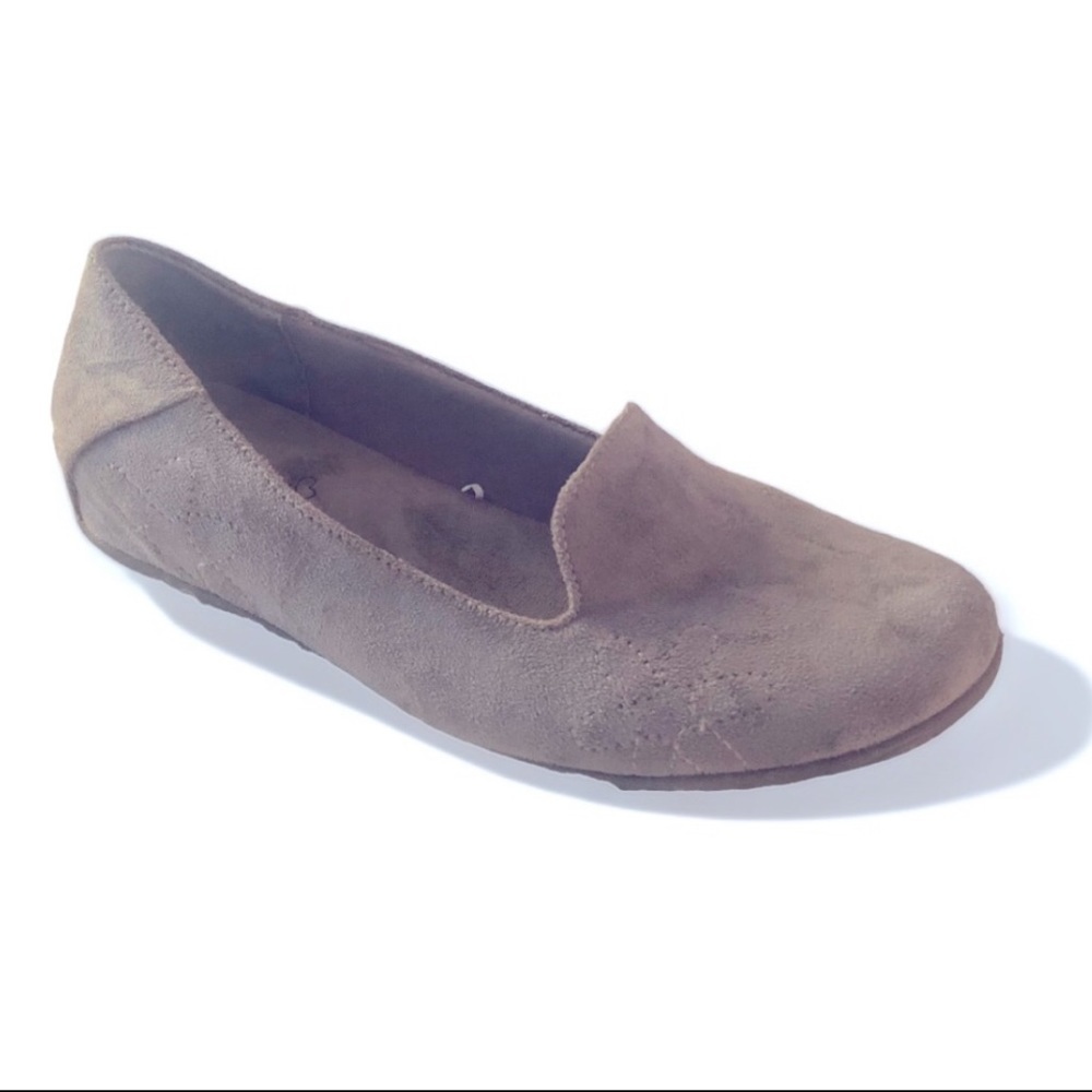 Baretraps Alyson Suede Almond toe Slip on | Loafers